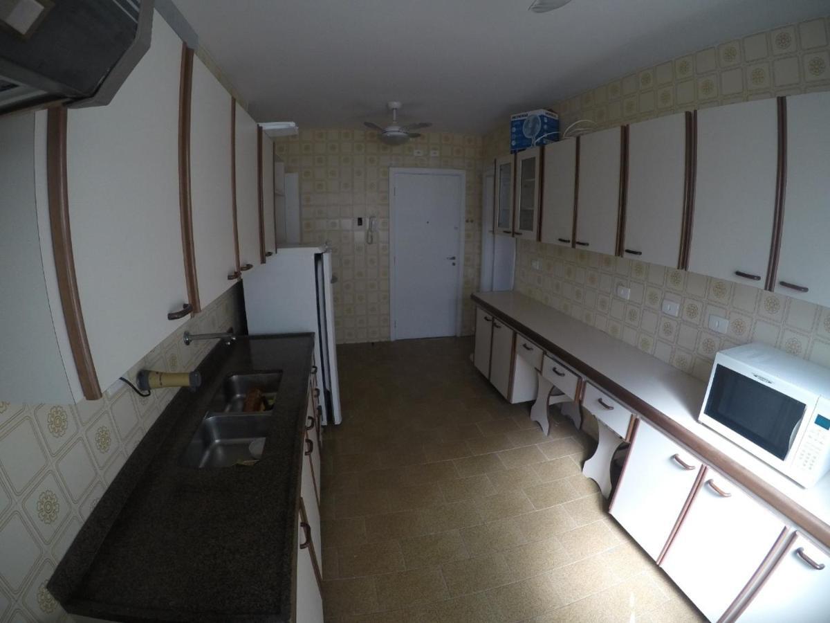 3 Suites Enseada กัวรูจา ภายนอก รูปภาพ